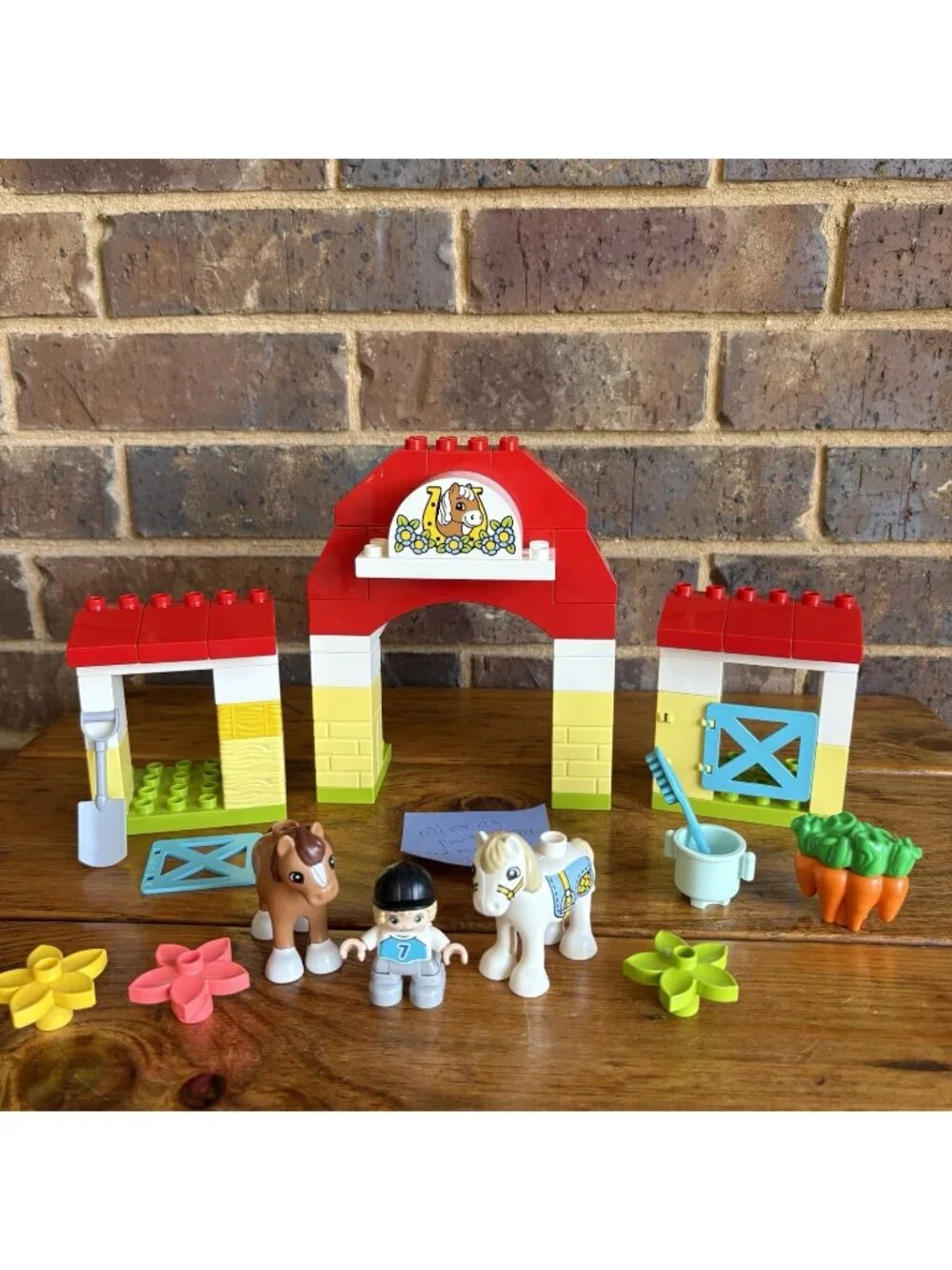 Incomplete LEGO Duplo 10951 Horse Stable and Pony Care Retired Missing  3 pieces
